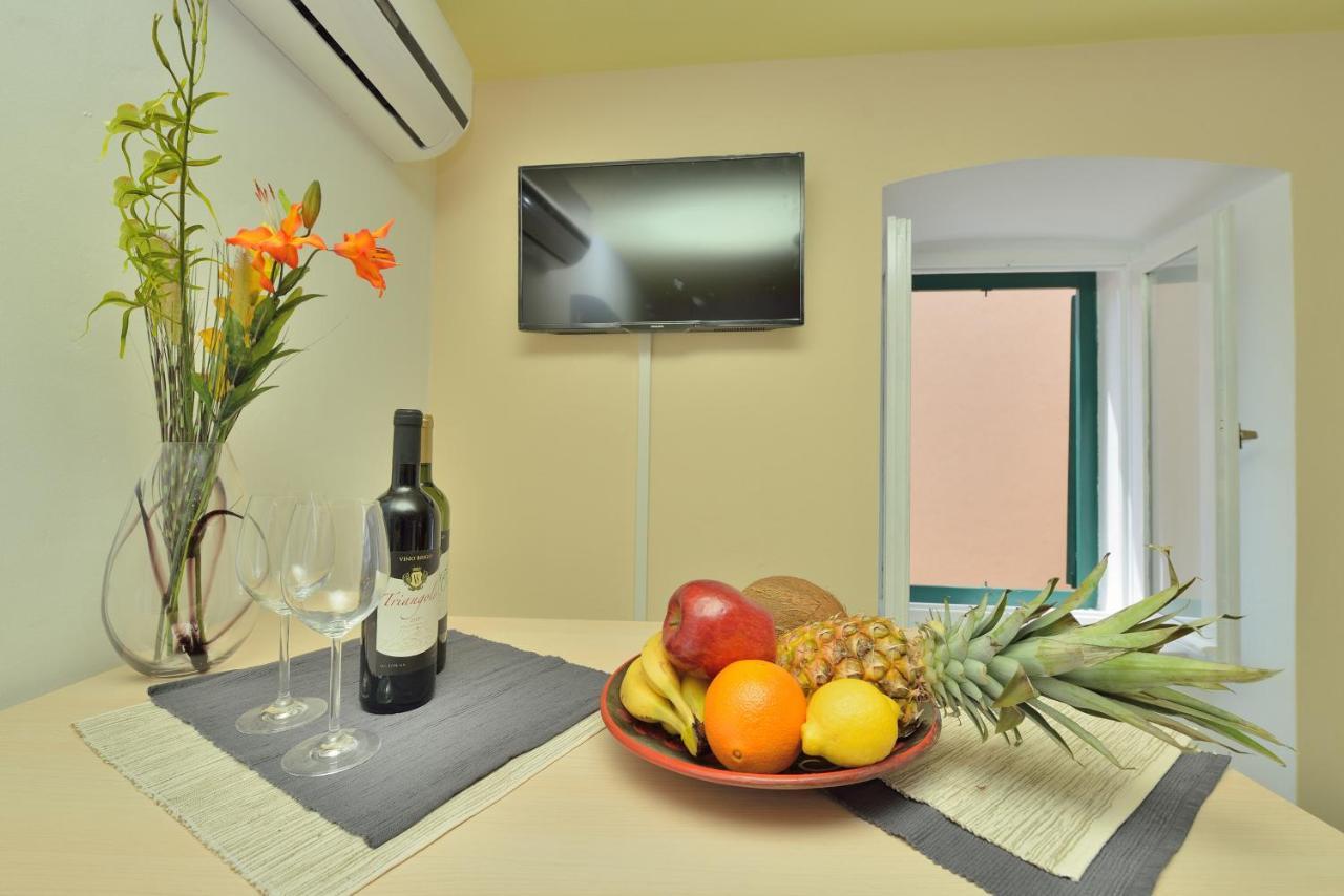 Apartments Carpe Diem Novigrad (Dalmatia) Exterior foto