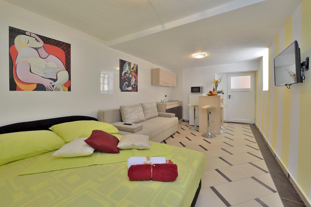 Apartments Carpe Diem Novigrad (Dalmatia) Quarto foto