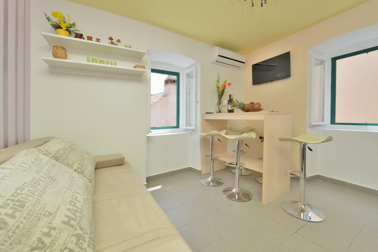 Apartments Carpe Diem Novigrad (Dalmatia) Exterior foto