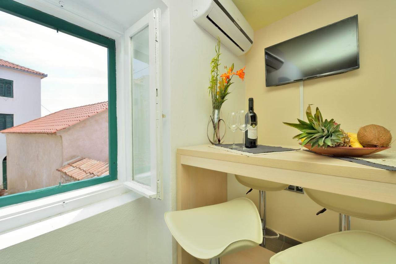 Apartments Carpe Diem Novigrad (Dalmatia) Exterior foto